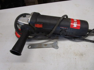 lot 95 image: Angle Grinder