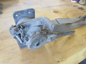 lot 142 image: Strap Winch