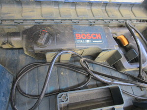 lot 152 image: Bosch Drill