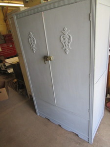 lot 163 image: Wardrobe, Painted