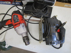 lot 188 image: B&D Drill, Craftsman Sander, Saw