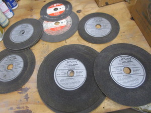 lot 201 image: Cutoff Wheels