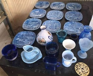 lot 71 image: Blue Glasspottery