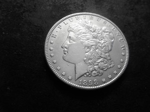 lot 25 image: 1898 Morgan Silver Dollar