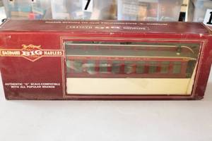lot 34 image: G Scale Bachman Big Hauler ATSF Atchison Topeka Santa Fe Observation Car with Light