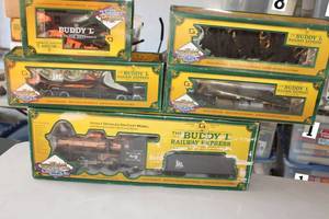 lot 36 image: G Scale Buddy L Set Engine Rolling Stock matching Cert