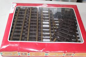 lot 41 image: LGB G Scale Track Set W Switches
