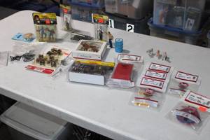 lot 50 image: Huge Lot LGB G Scale Accessories Figurines Rail Connection Power Cable and more