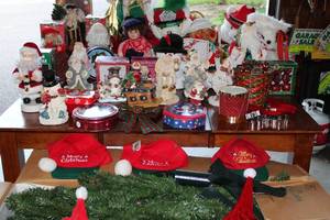 lot 69 image: Another Massive Christmas Lot - Tree Santa Bears Cookie Cutters, Hats and More