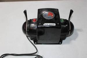 lot 125 image: Lionel ZW 275 Watt Transformer
