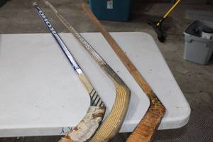 lot 168 image: Collection of Vintage Hockey Sticks