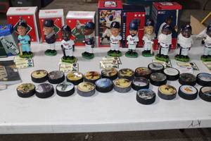 lot 172 image: Huge Collection Twins 1st giveaway Bobble Heads Killebrew Puckett Hrbek Oliva Wild Pucks More