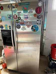 lot 179 image: 2 door Refrigerator KSRG22 21.8 Cu Feet Kitchen Aide