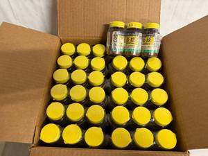 lot 14 image: Box of Mason Natural Vitamin B12