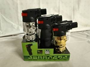 lot 25 image: 6 Pack of XXL Skull Torches