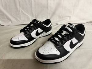 lot 51 image: Black and White Nike Dunk Low - Size 8.5