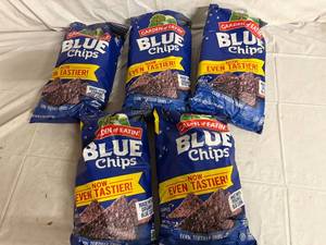 lot 102 image: 5 Bags of Garden of Eatin Blue Tortilla Chips