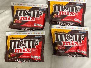 lot 161 image: 4 Bags of M&Ms Mix