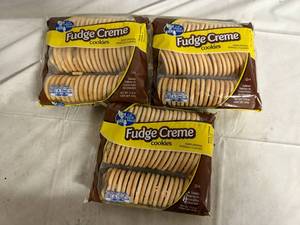 lot 180 image: 3 Packages of Fudge Creme Cookies