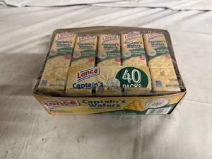 lot 184 image: 40 Packs of Lance Captain Wafers - Cream Cheese & Chives