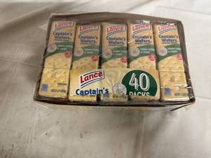 lot 185 image: 40 Packs of Lance Captain Wafers - Cream Cheese & Chives