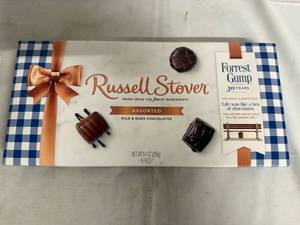 lot 216 image: Box of Russel Stover Assorted Chocolate