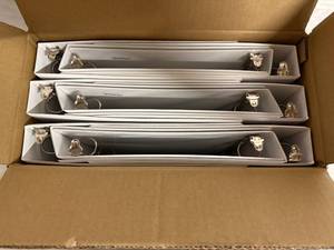 lot 77 image: 12 Universal 1in White Round Ring Binders