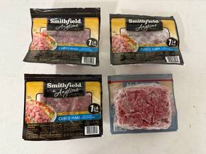 lot 23 image: L. 4x 1lb Cubed Ham-Smithfield Anytime Favorites
