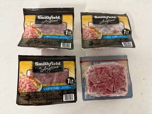 lot 24 image: L. 4x 1lb Cubed Ham-Smithfield Anytime Favorites