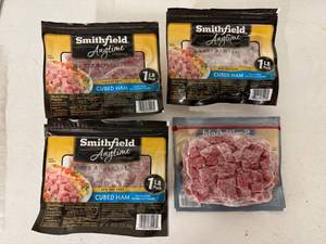 lot 26 image: L. 4x 1lb Cubed Ham-Smithfield Anytime Favorites