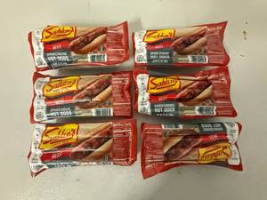 lot 29 image: L. 6x 13.7oz Sahlens Beef Smokehouse Hot Dogs