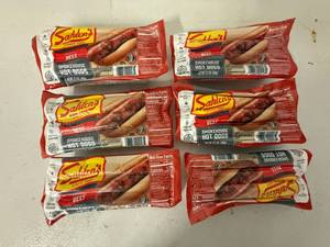 lot 32 image: L. 6x 13.7oz Sahlens Beef Smokehouse Hot Dogs