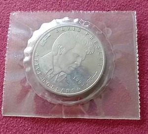 lot 62 image: 1993 Marshall Islands Elvis Presley $5 Coin