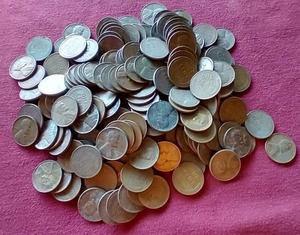lot 68 image: (200) Wheat Pennies