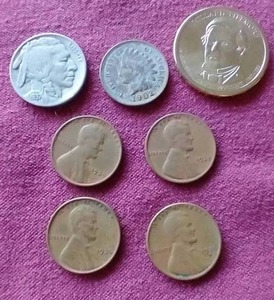 lot 79 image: Small Mixed US Coin Lot - Wheats, Indian, Buffalo, President
