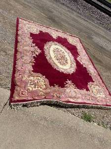 lot 38-J2025 image: Royal Palace Handmade Rug  Opulence