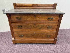lot 46-J2025 image: Antique Victorian Eastlake Four-Drawer Marble-Top Walnut Dresser