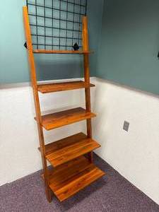 lot 47-J2025 image: Walnut Ladder-Style Staircase Bookshelf  5-Tier Leaning Design