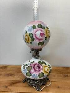lot 81-J2025 image: Antique Fostoria Hand-Painted Gone with the Wind Electric Hurricane Lamp  Double Globe with Roses