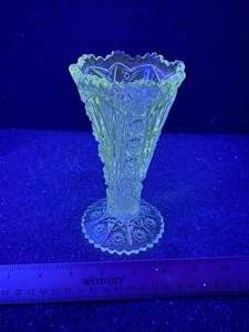 lot 103-J2025 image: Antique Imperial Glass Co. (Ohio) No. 212 Newcott Uranium Glass Vase  Elegant Star Base