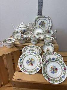 lot 136-J2025 image: Vintage Adderley Meadow Sweet Bone China Set  Made in England