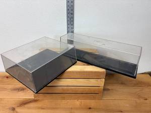 lot 15-J2025 image: Memorabilia Collector Display Cases  Clear Sided (Set of 2)