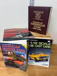 lot 18-J2025 image: 4-Book Set on Cars