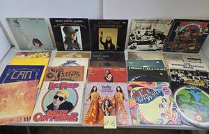 lot 6 image: Lot of Assorted Vintage Vinyl Rock & Roll Records #6