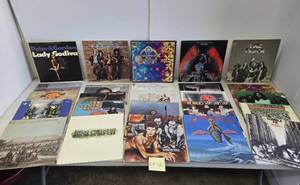lot 15 image: Lot of Assorted Vintage Vinyl Rock & Roll Records #15