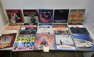 lot 30 image: Lot of Assorted Vintage Vinyl Rock & Roll Records #30