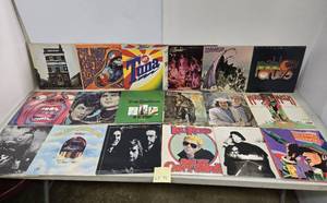 lot 95 image: Lot of Assorted Vintage Vinyl Rock & Roll Records #95