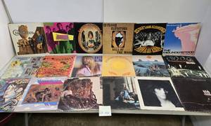 lot 102 image: Lot of Assorted Vintage Vinyl Rock & Roll Records #102