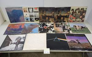 lot 120 image: Lot of Assorted Vintage Vinyl Rock & Roll Records #120