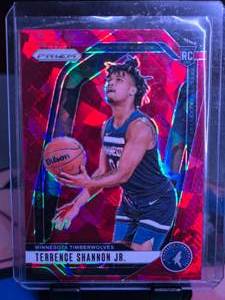 lot 164 image: TERRENCE SHANNON JR 2024-25 PANINI PRIZM RED CRACKED ICE ROOKIE CARD